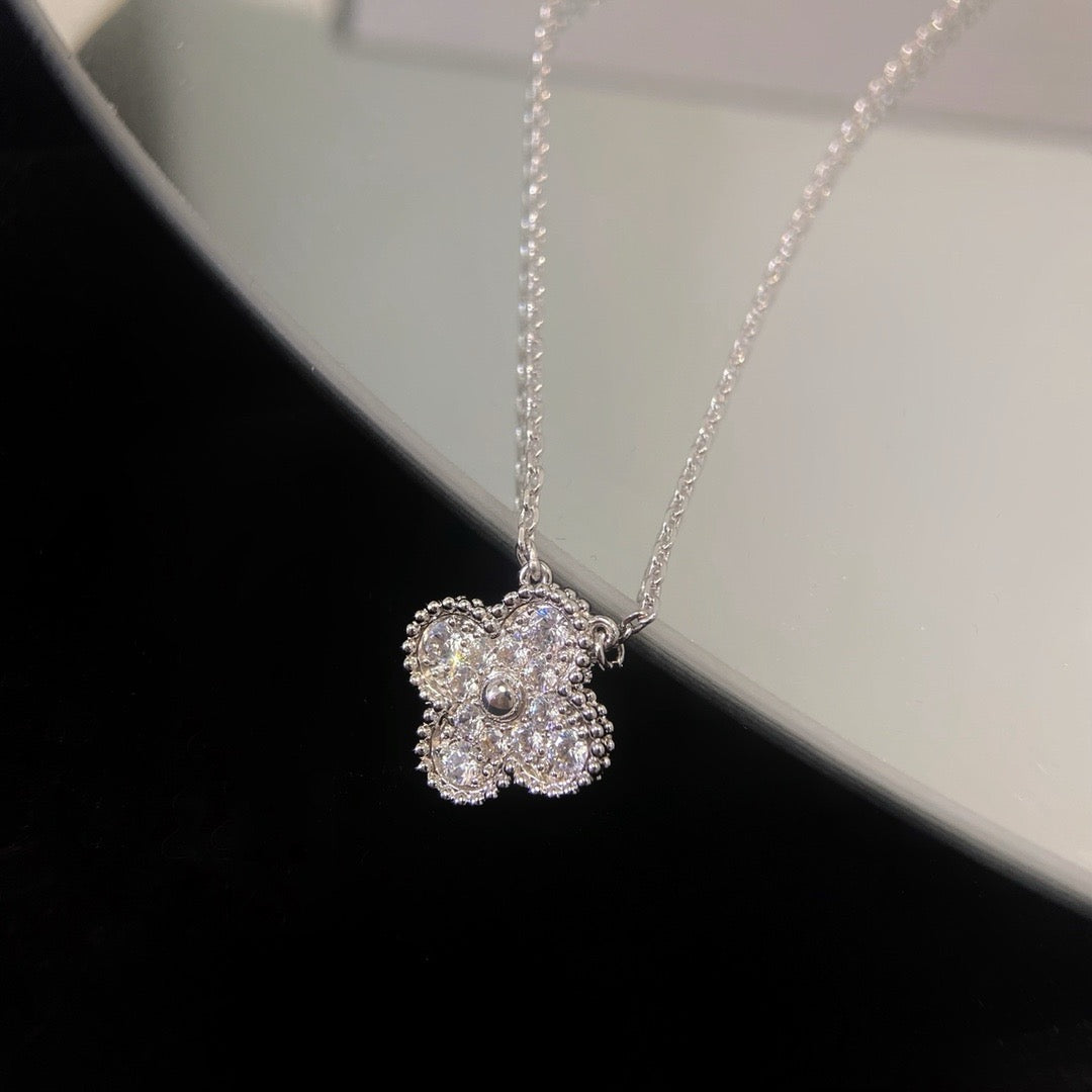 [Demi jewelry]CLOVER 15MM DIAMOND SINGLE FLOWER NECKLACE