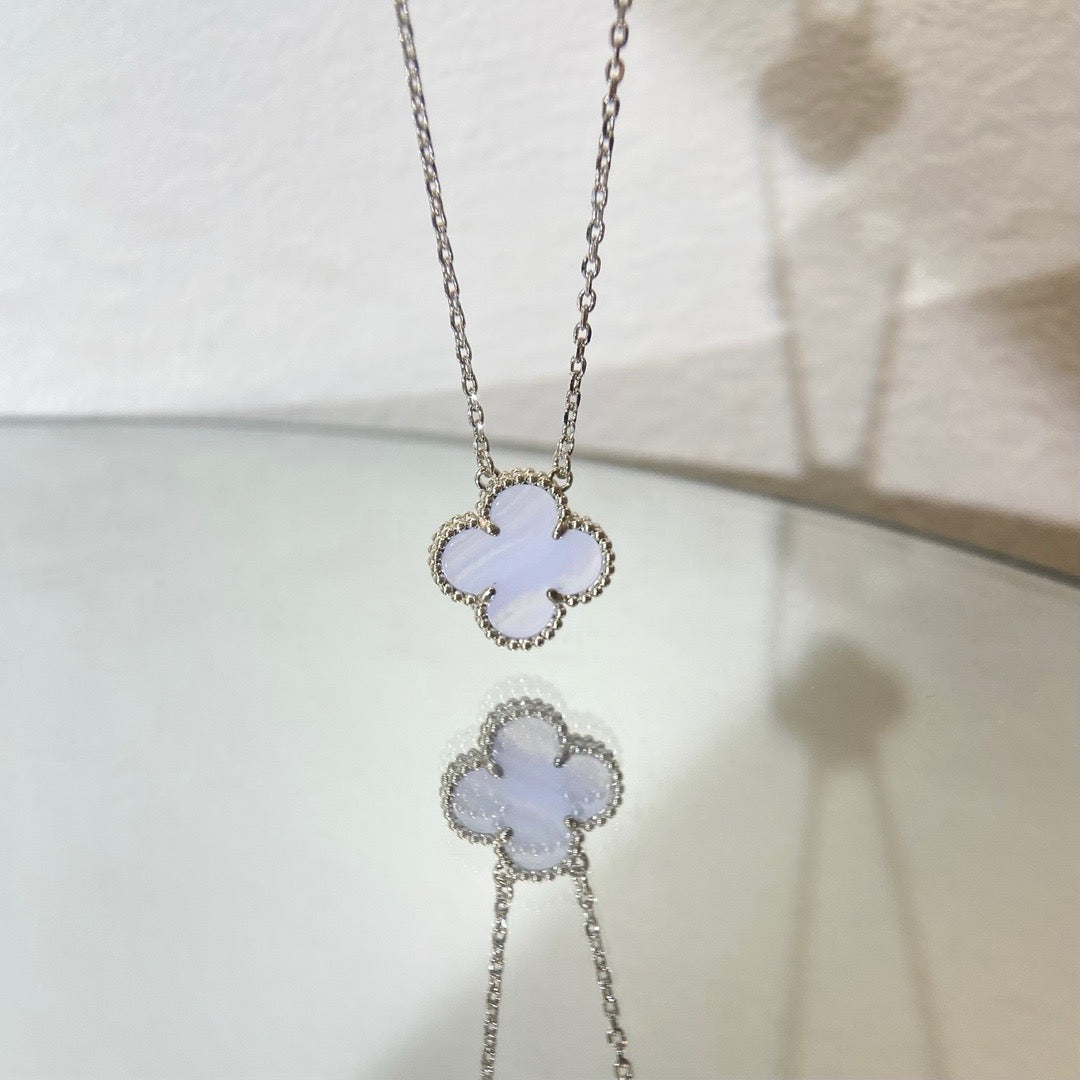 [Demi jewelry]CLOVER 15MM BLUE CHALCEDONY NECKLACE SILVER