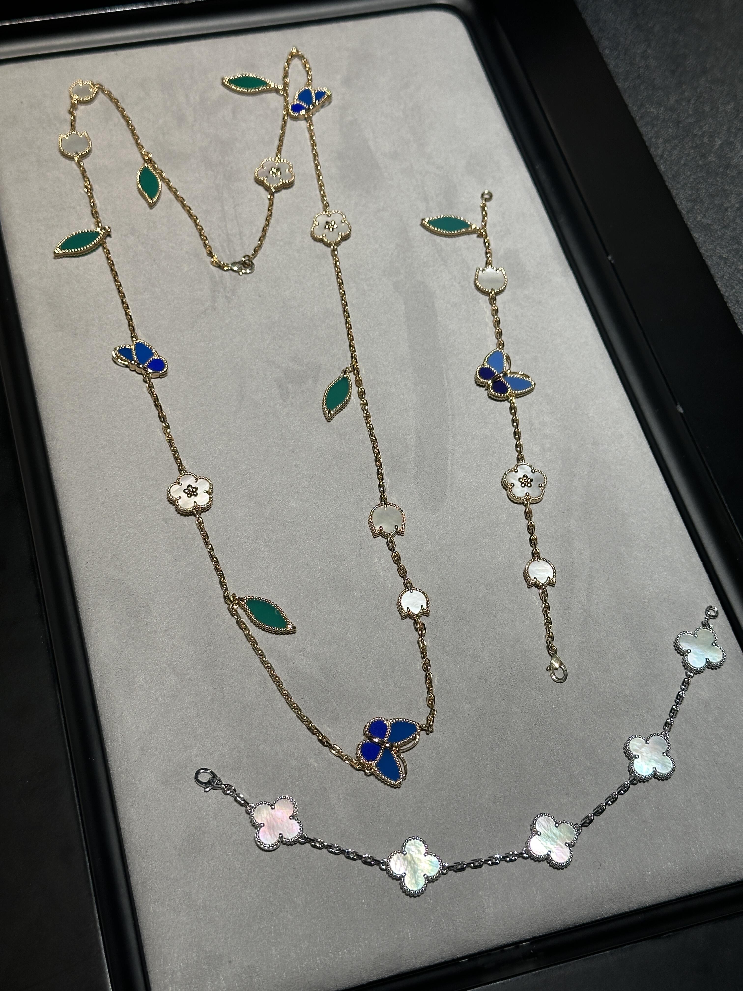 [Demi] 26 NEW CLOVER 15 MOTIFS LUCKY NECKLACE