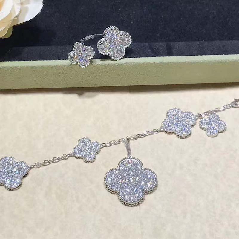 [Demi jewelry]CLOVER 6 MOTIFS SILVER DIAMOND BRACELET