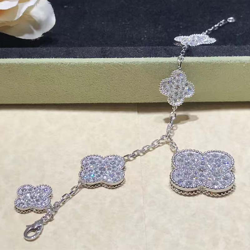 [Demi jewelry]CLOVER 6 MOTIFS SILVER DIAMOND BRACELET