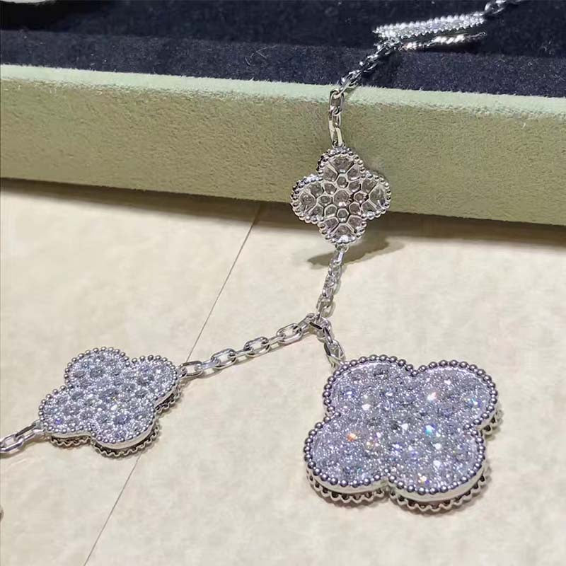 [Demi jewelry]CLOVER 6 MOTIFS SILVER DIAMOND BRACELET