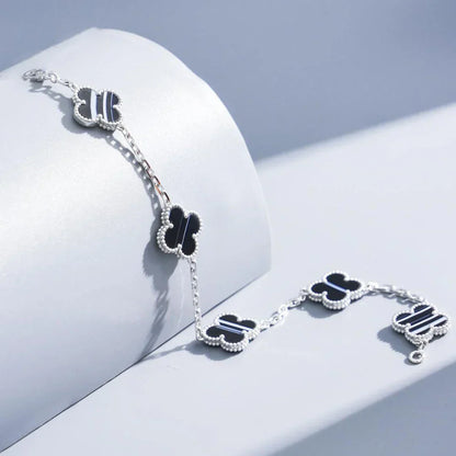 [Mystic] CLOVER 5 MOTIF PULSAR STONE BRACELET COLLECTION