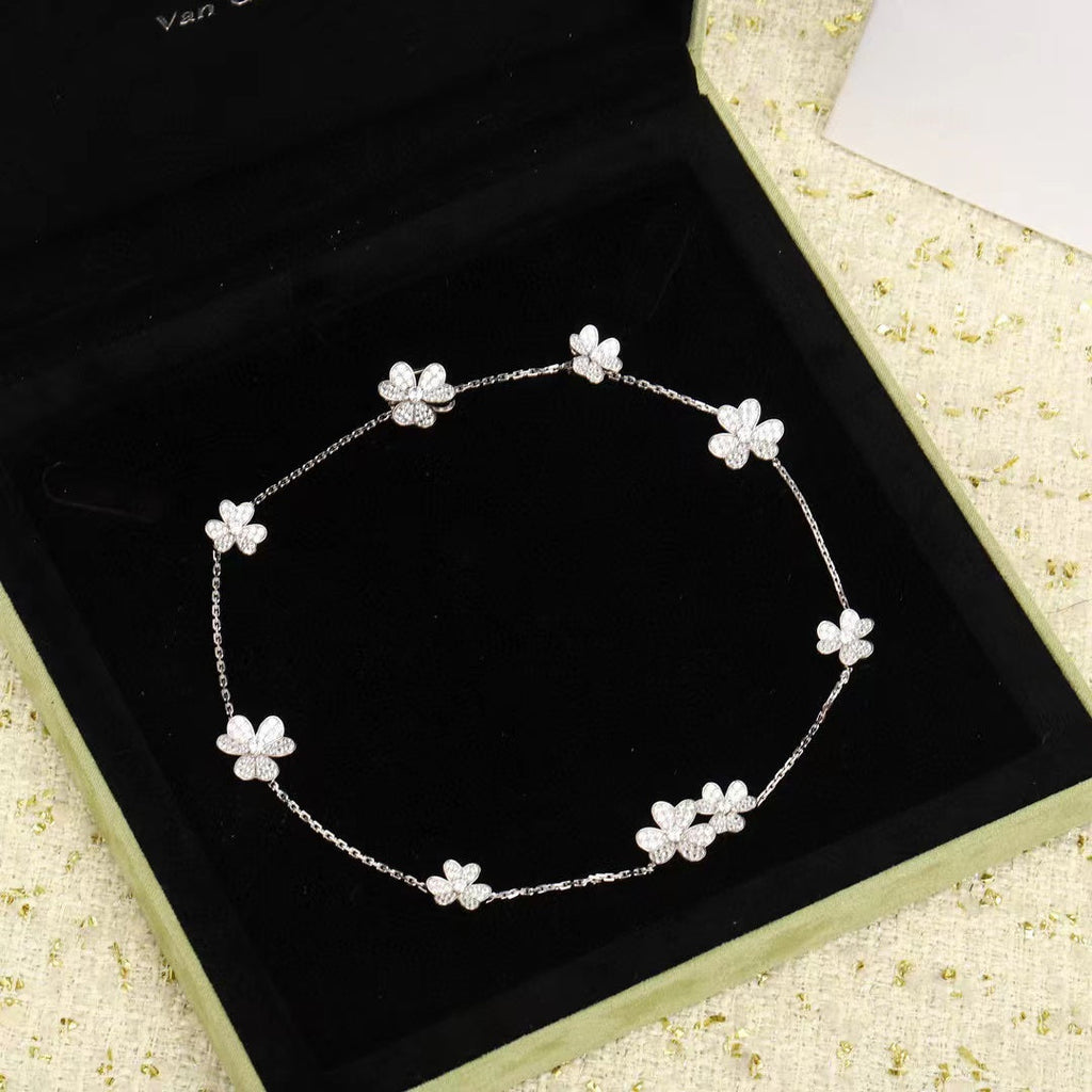 [Demi jewelry]FRIVOLE SILVER 9 FLOWERS NECKLACE
