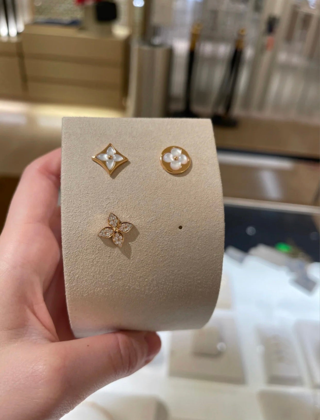 [Demi jewelry]STAR BLOSSOM STUD EARRINGS PINK GOLD DIAMONDS