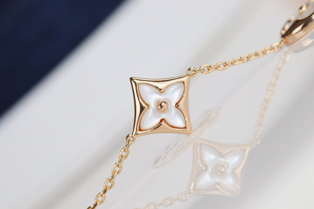 [Demi jewelry]LEAF CLOVER BRACELET