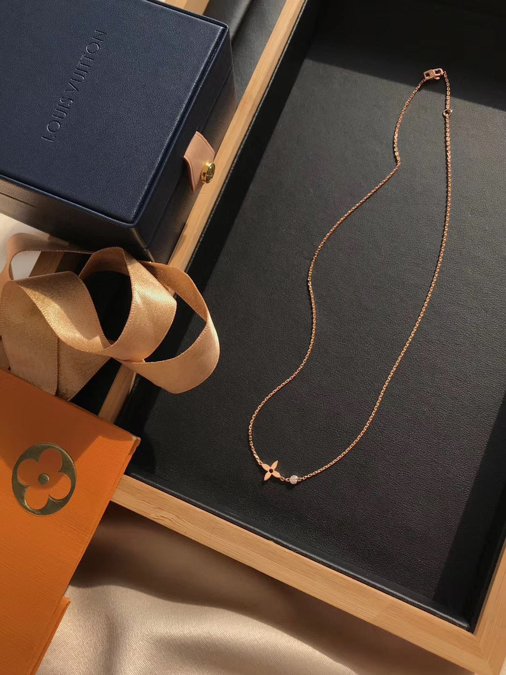 [Demi jewelry]BLOSSOM PENDANT PINK GOLD AND DIAMOND