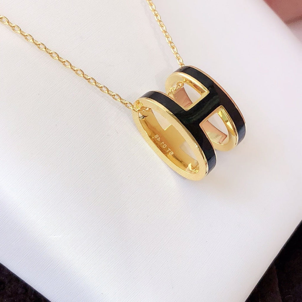 [Demi jewelry]HM CLIC BLACK ENAMEL GOLD NECKLACE