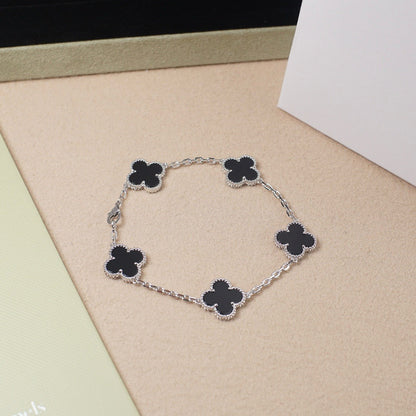 [Mystic] CLOVER 5 MOTIF ONYXS BRACELET COLLECTION