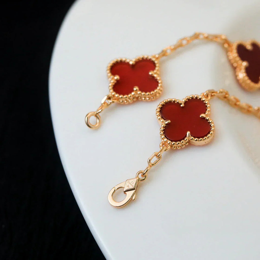 [Demi jewelry] CLOVER 5 MOTIF RED CORNELIAN BRACELET COLLECTION-new