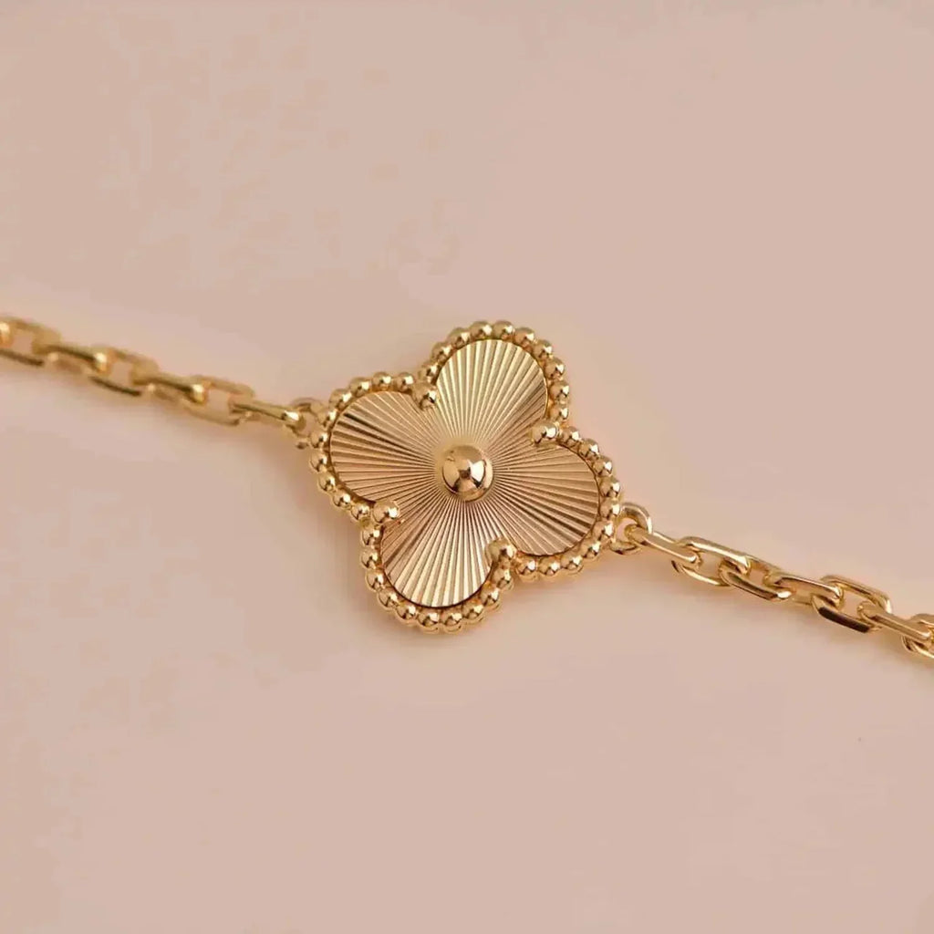 [Demi jewelry] CLOVER 5 MOTIF LASER BRACELET COLLECTION