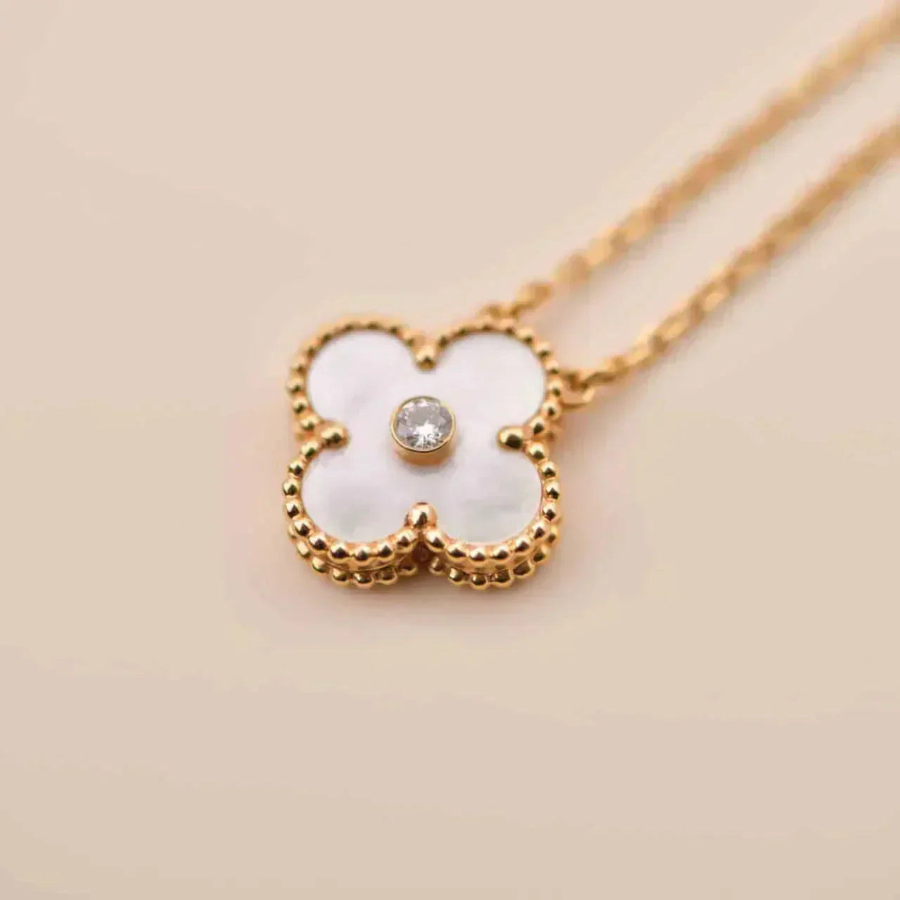 [Demi jewelry]CLOVER 15MM DIAMOND WHITE FRITILLARIA NECKLACE