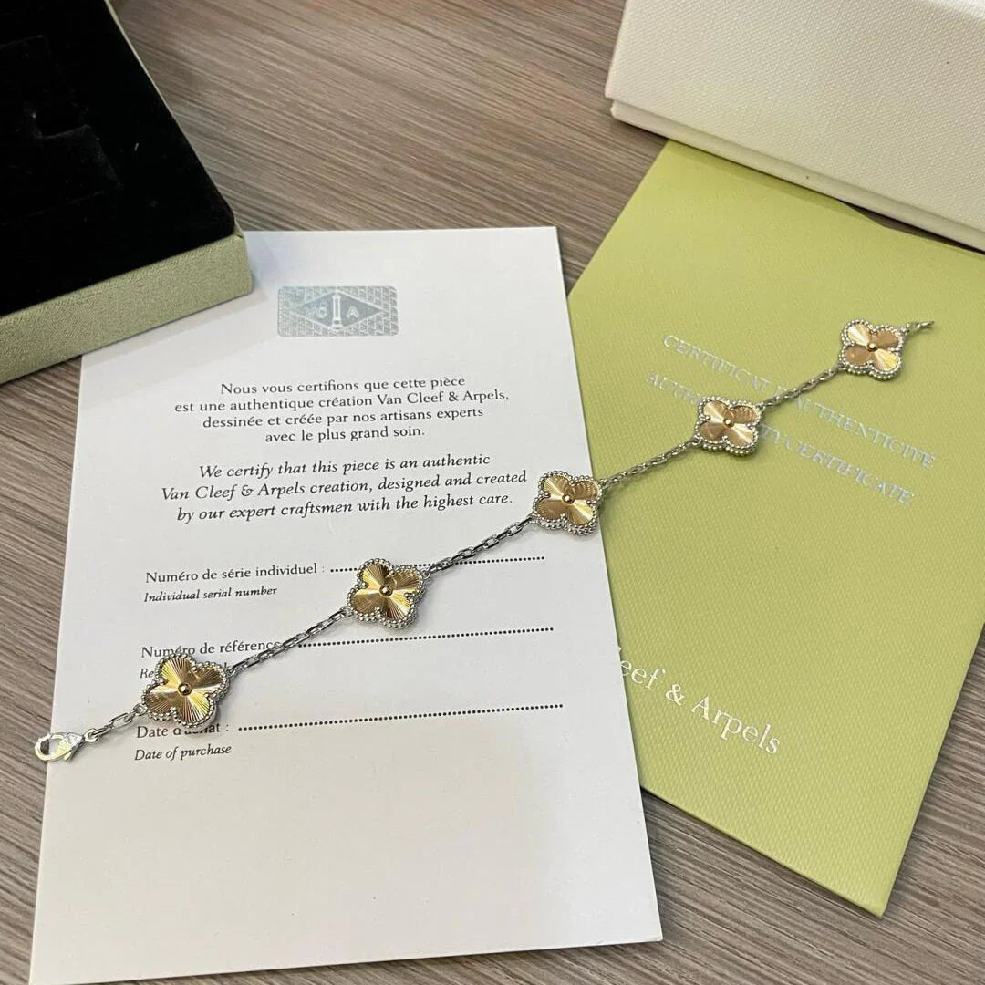 [Demi jewelry] CLOVER 5 MOTIF LASER BRACELET COLLECTION