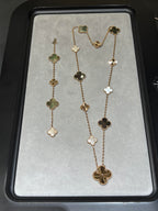 [Demi jewelry] 25 NEW CLOVER 15 MOTIFS GRAY MOTHER-OF-PEARL