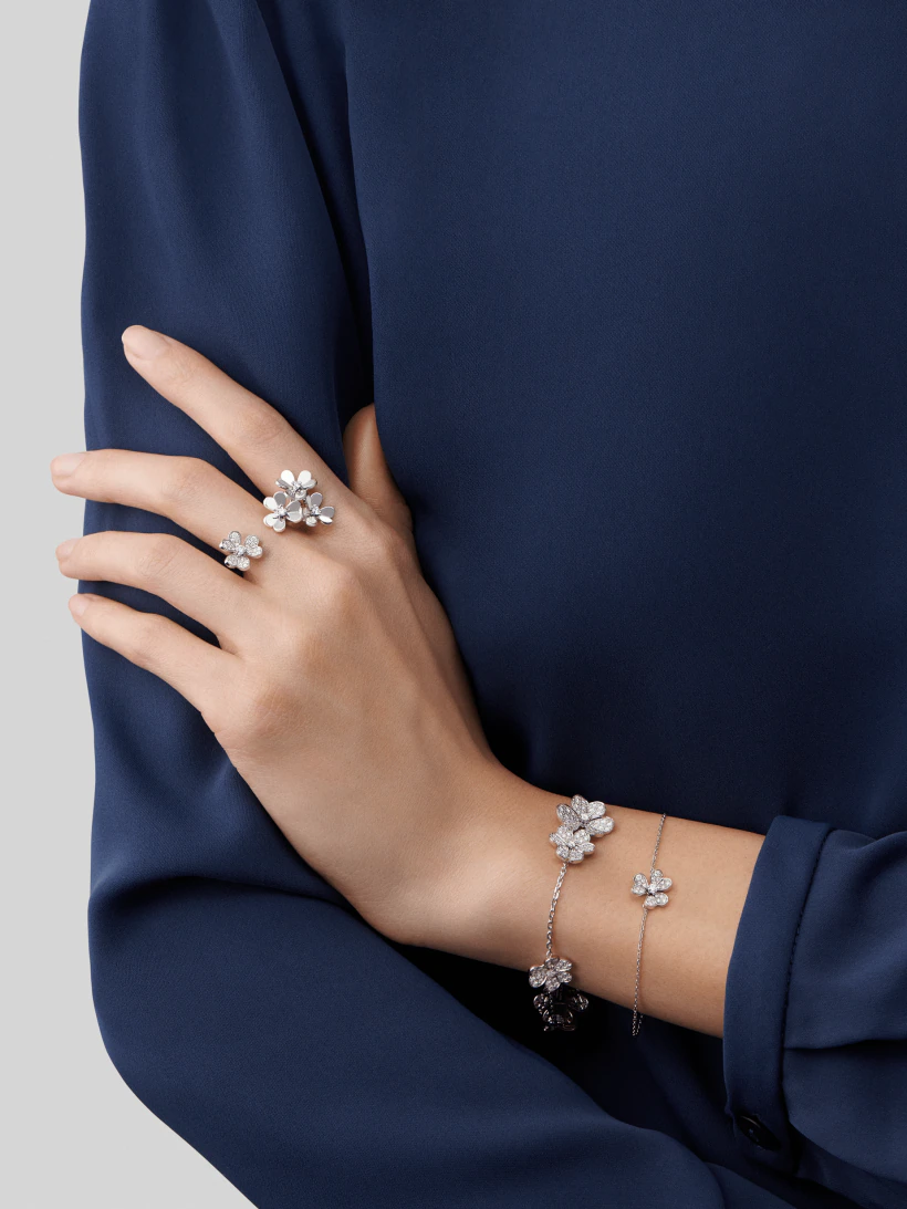[Demi jewelry]FRIVOLE SILVER FLOWER DIAMOND BRACELET