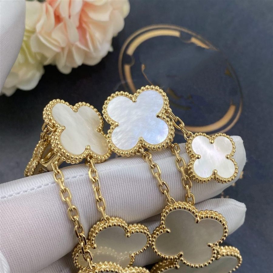 [Demi jewelry]CLOVER EARRINGS WHITE MOP 4 MOTIFS GOLD