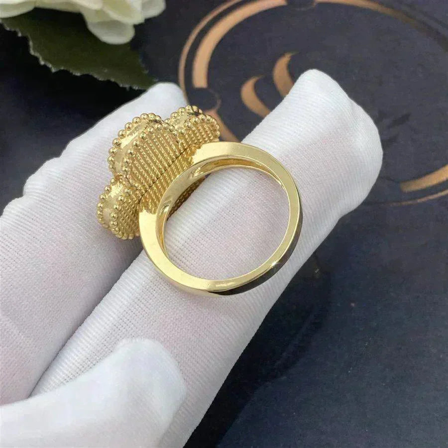 [Demi jewelry]CLOVER WHITE MOP RING