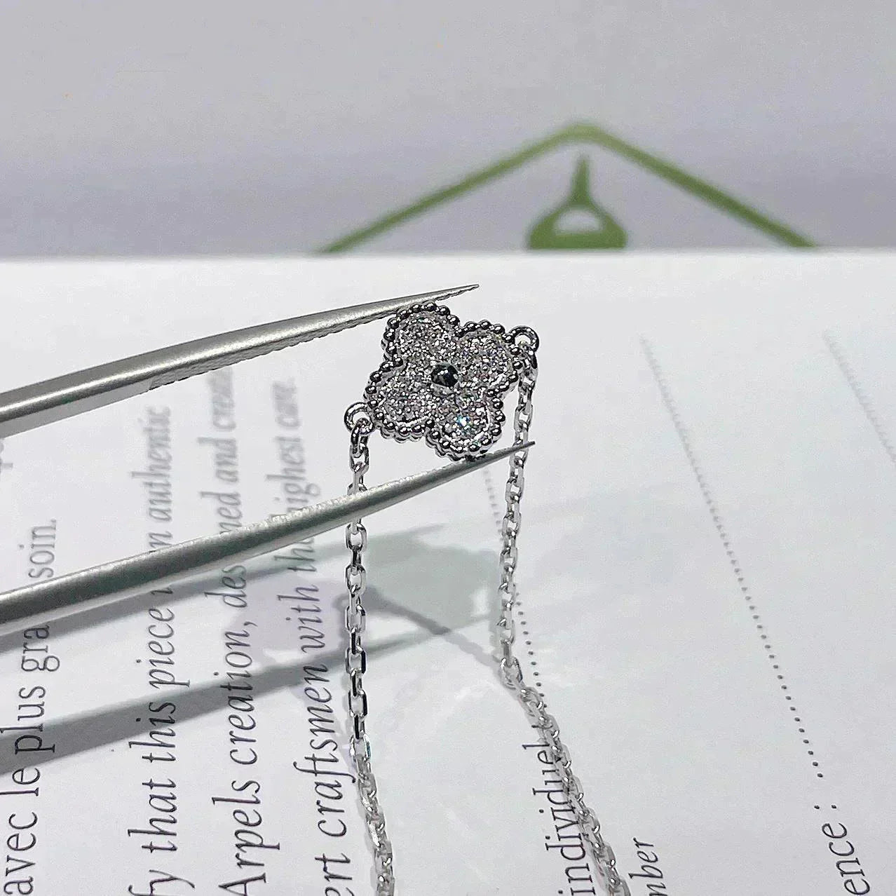 [Demi jewelry]CLOVER  SINGLE FLOWER BRACELET SILVER