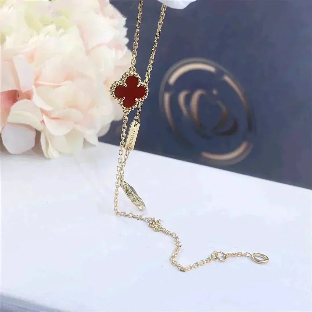 [Demi jewelry]CLOVER  CARNELIAN SINGLE FLOWER BRACELET