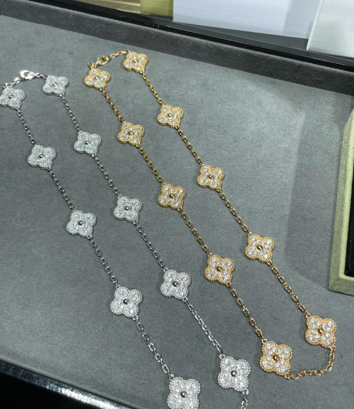 [Demi jewelry]CLOVER 10 MOTIFS FULL DIAMOND NECKLACE