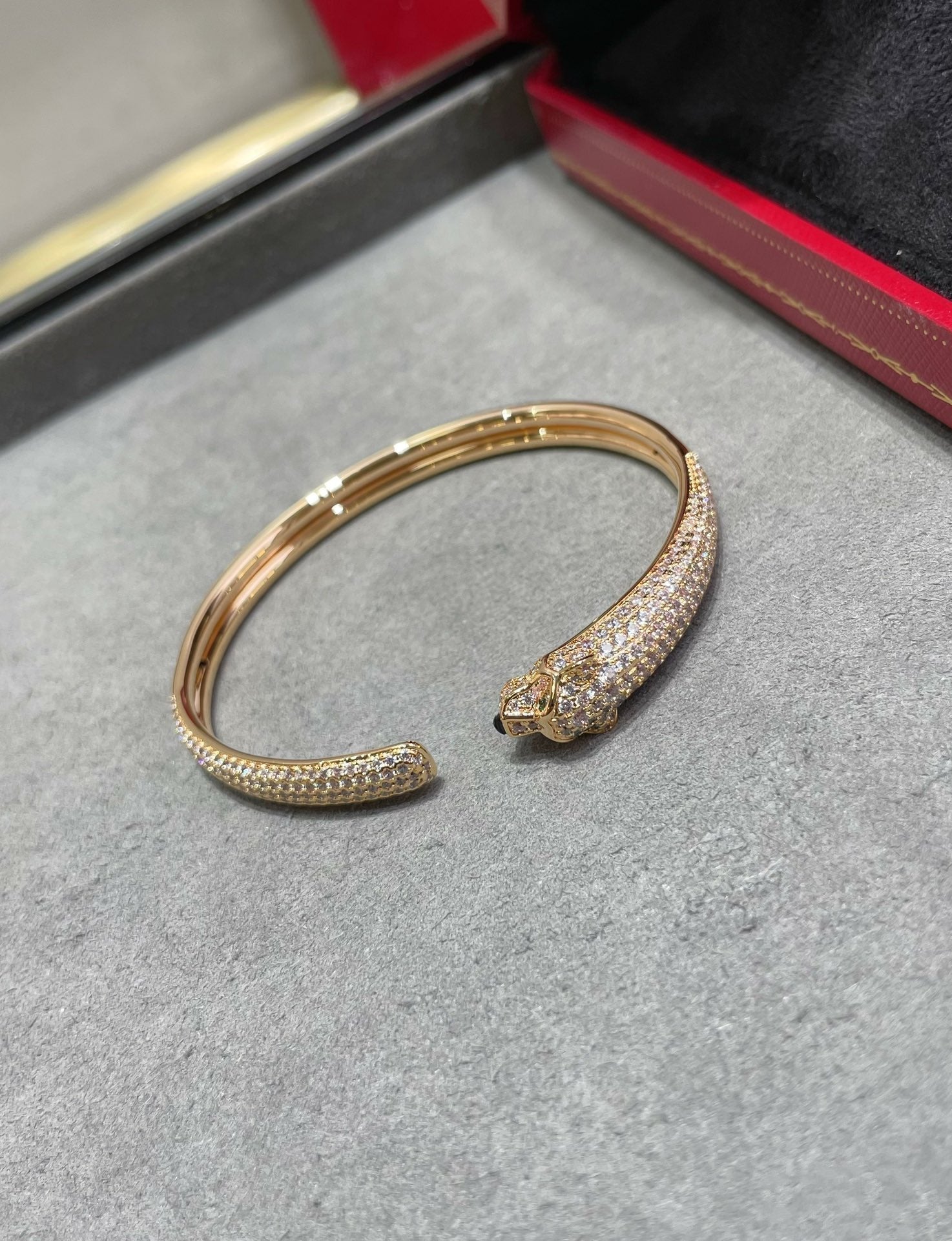 [Demi jewelry]PANTHERE FULL DIAMOND OPEN BRACELET