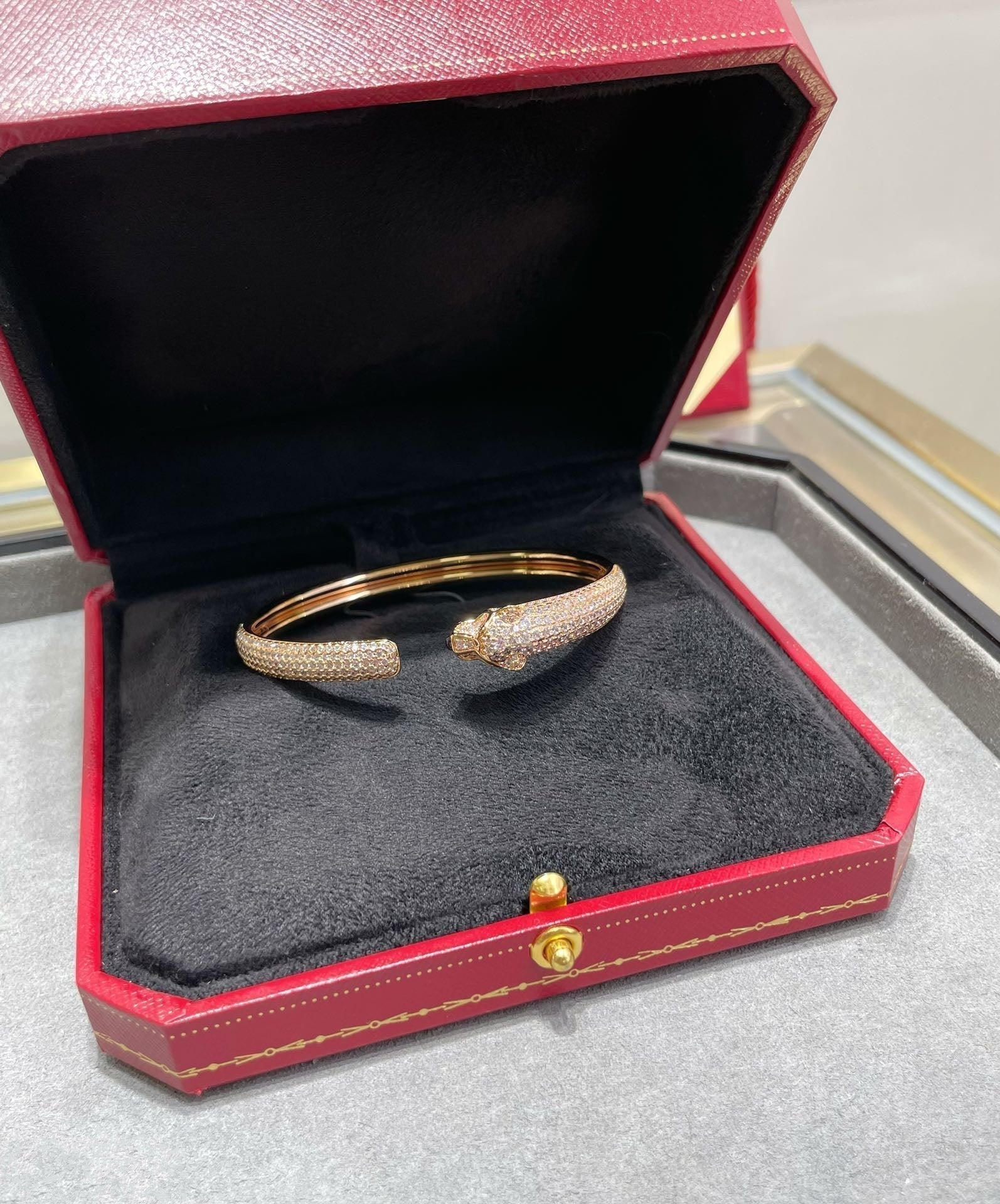 [Demi jewelry]PANTHERE FULL DIAMOND OPEN BRACELET